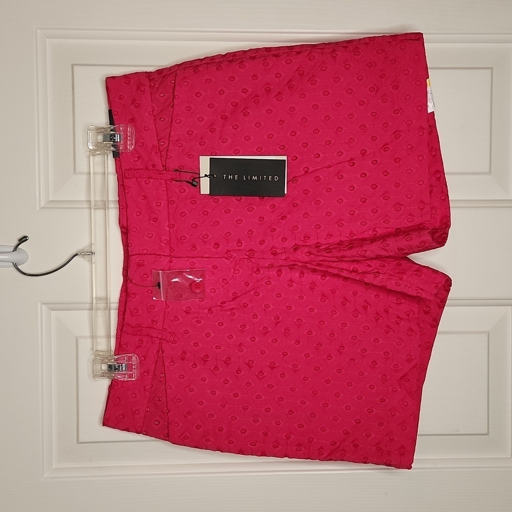 The Limited Hot Pink Eyelet Tailored Short Size 8 - Picture 1 of 15
